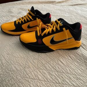 Nike, Kobe 5 Bruce Lee basketball shoes, size 8.5, worn once on court.